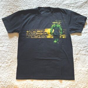 Incredible Hulk men’s black t shirt in large